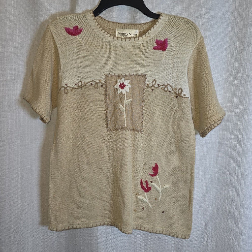 Simply Susan  Floral Embroidered Short Sleeve Cardigan Sweater Beige S